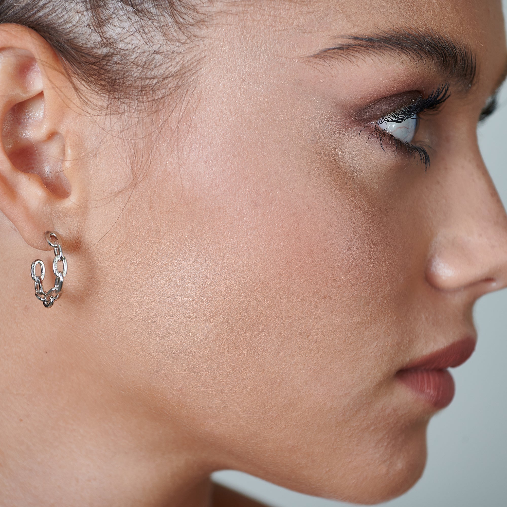 Chain Hoop Earrings - HLcollection - Handmade Gold and Silver Jewelry