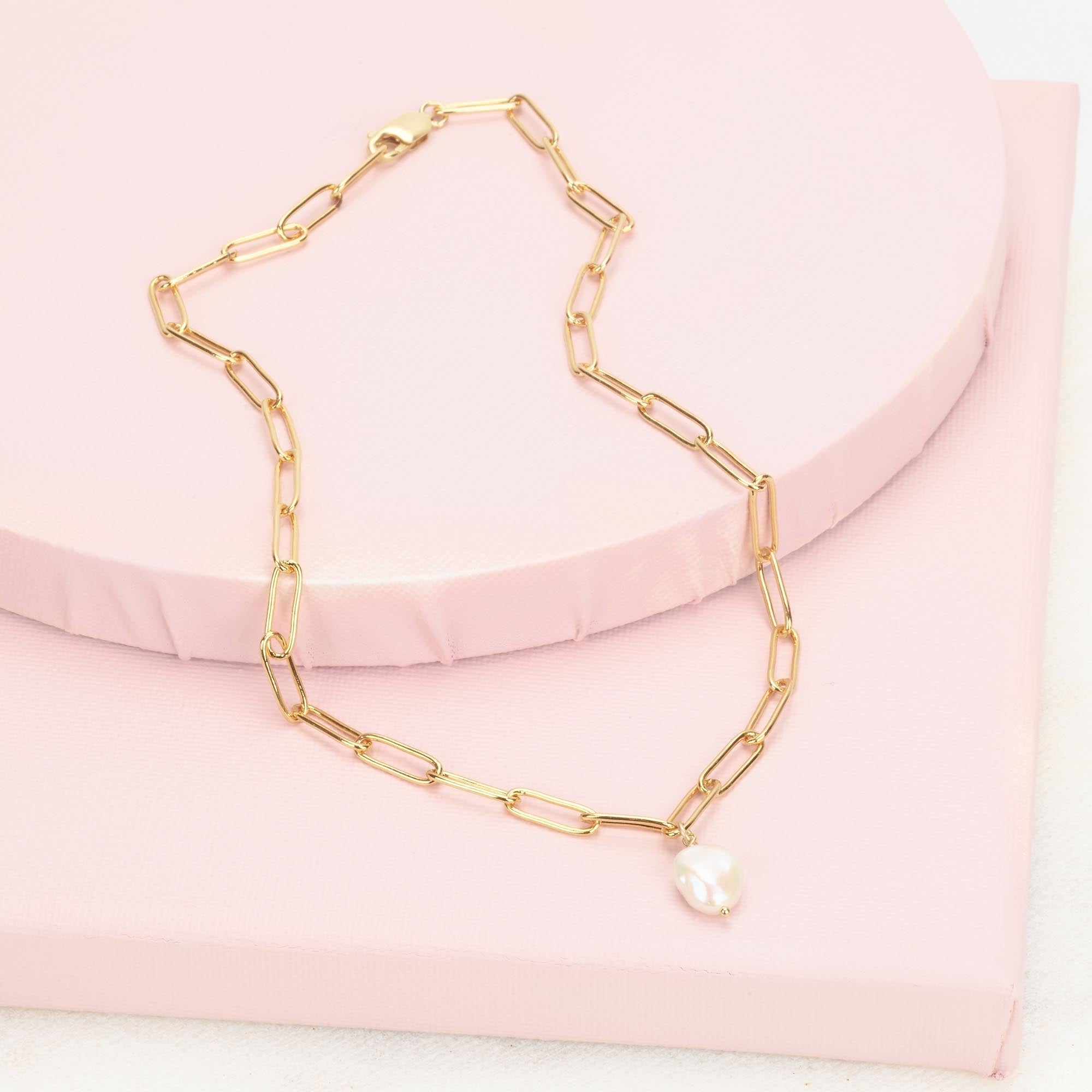 Chunky Gold Necklace with Pearl - HLcollection - Handmade Gold and Silver Jewelry