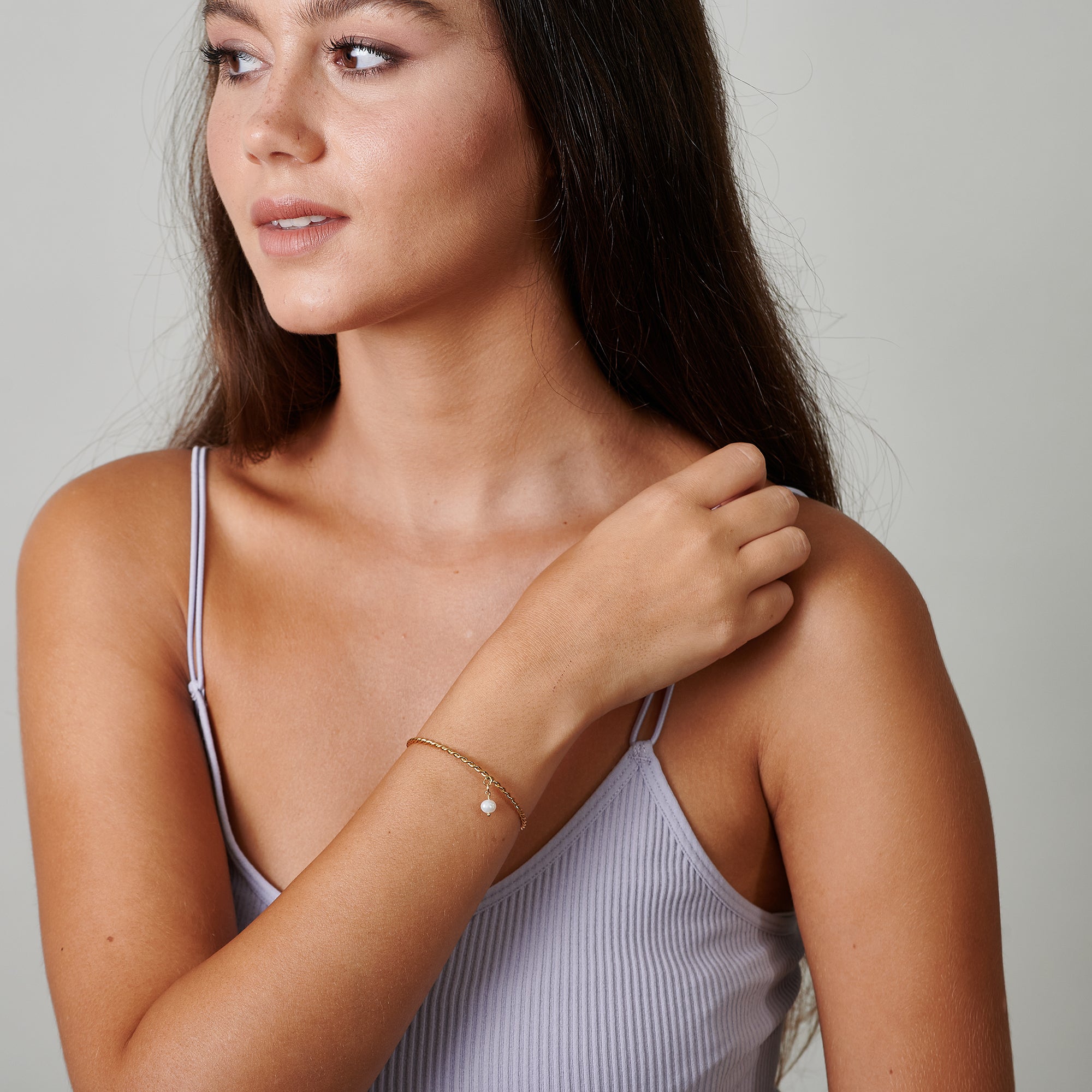 Dainty Pearl Cuff Bracelet - HLcollection - Handmade Gold and Silver Jewelry