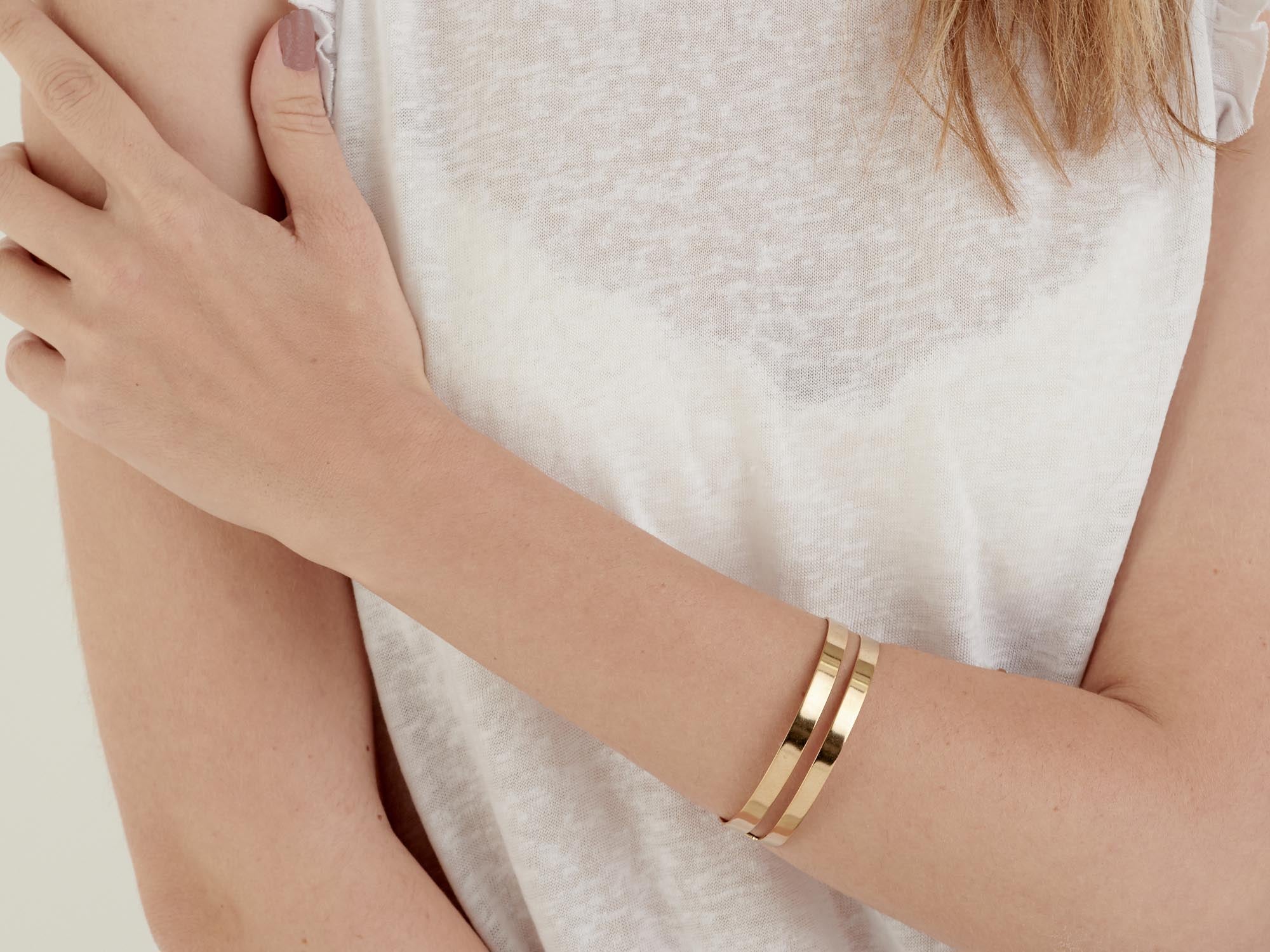 Gold Cuff Bracelet - HLcollection - Handmade Gold and Silver Jewelry