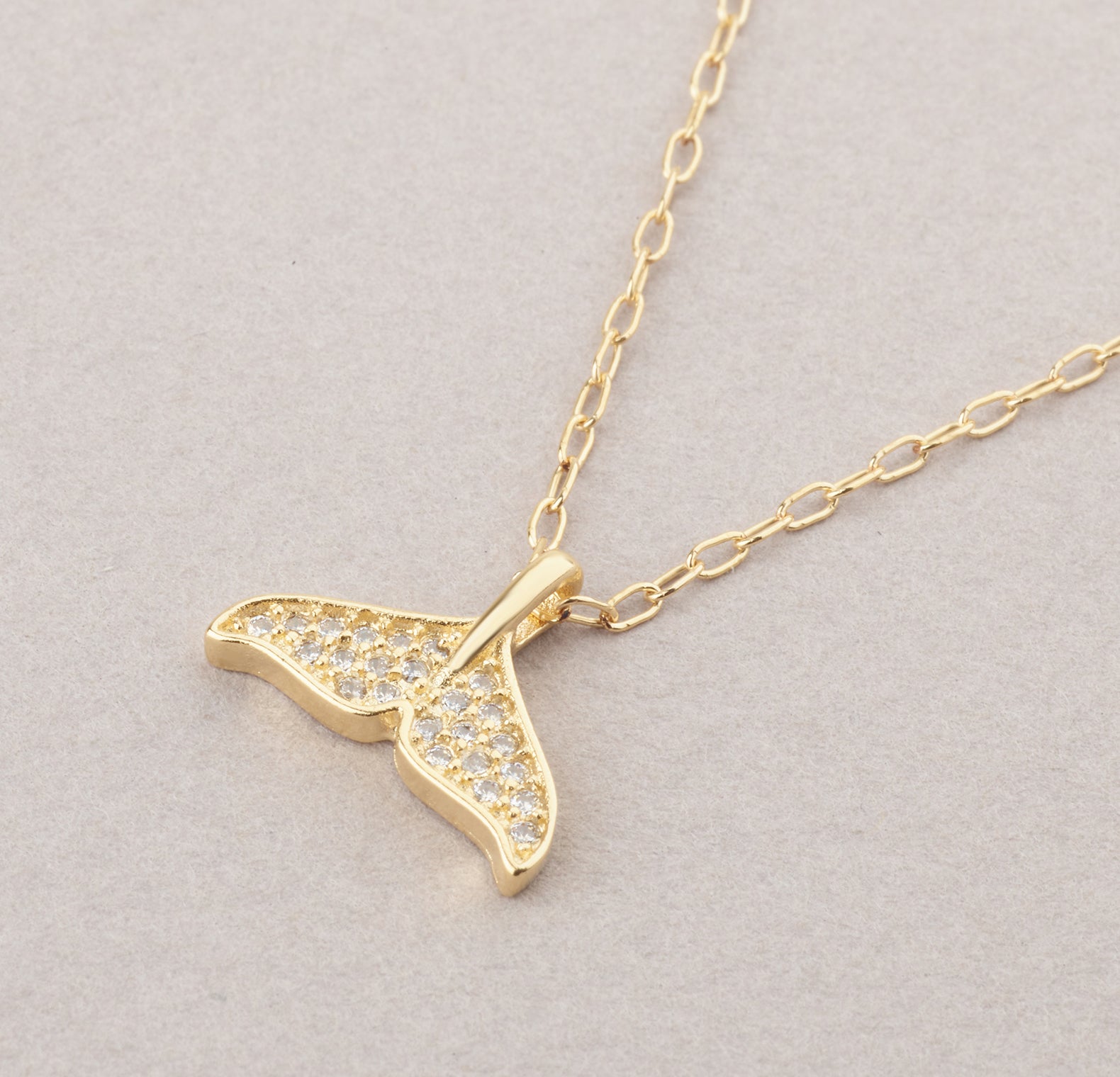Gold Mermaid Tail Necklace - HLcollection - Handmade Gold and Silver Jewelry