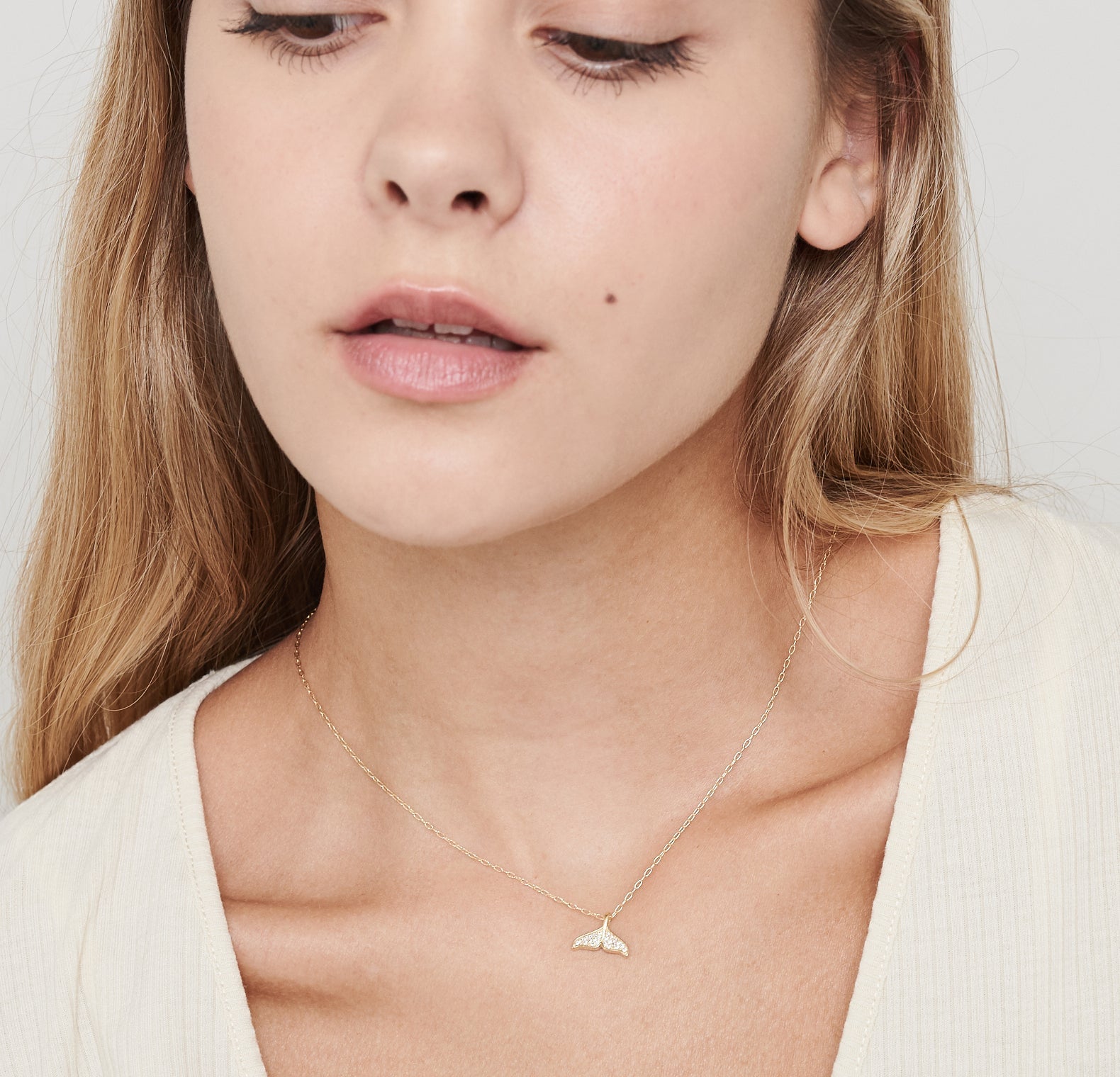 Gold Mermaid Tail Necklace - HLcollection - Handmade Gold and Silver Jewelry