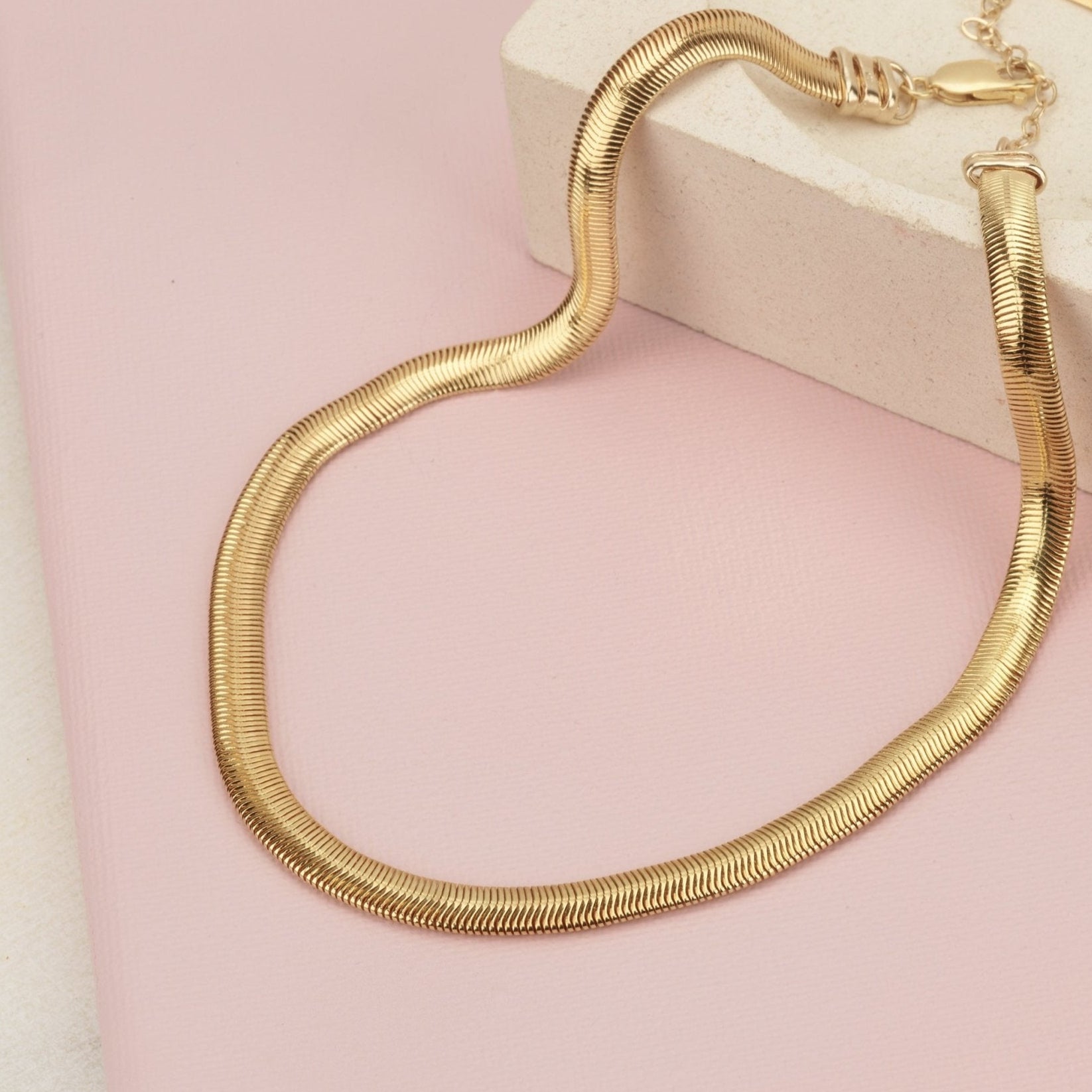Wide Snake Chain Necklace - HLcollection - Handmade Gold and Silver Jewelry